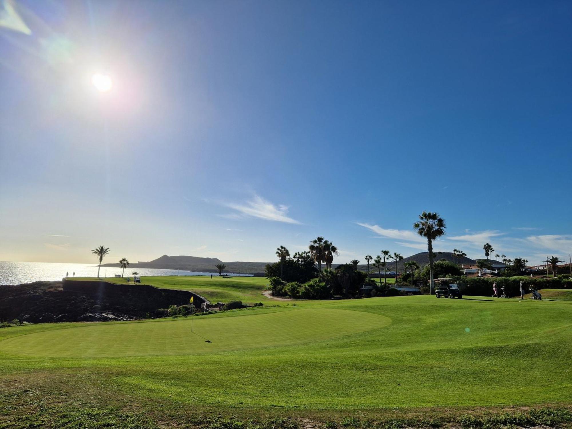 산미겔데아보나 Sunny Oasis Amarilla Golf 아파트 외부 사진